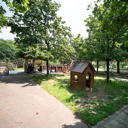 Oasis Luxury - A.c/terrace/2bedrooms