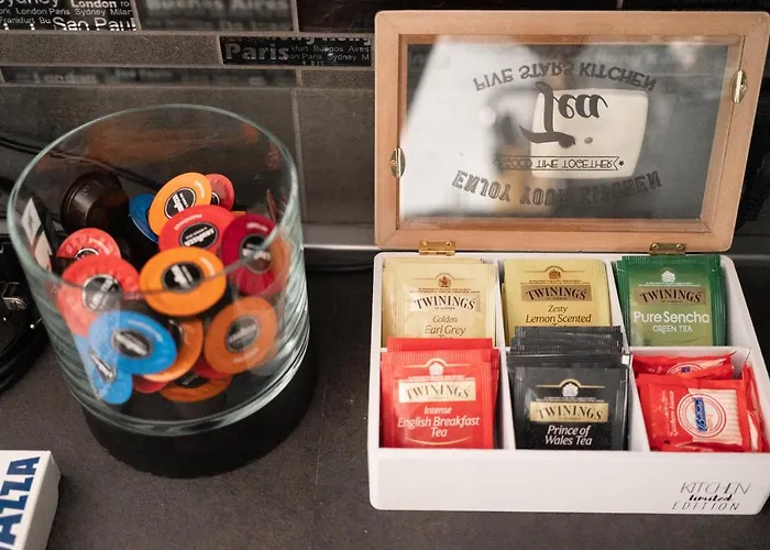 Oasis Luxury - A.c/terrace/2bedrooms Apartament Bergamo