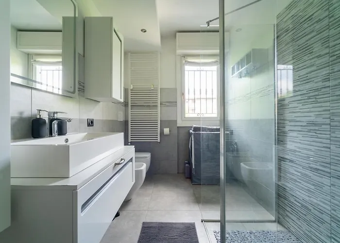 Oasis Luxury - A.c/terrace/2bedrooms * 베르가모