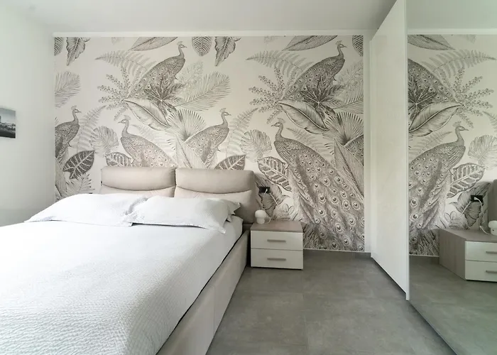 Oasis Luxury - A.c/terrace/2bedrooms Apartament