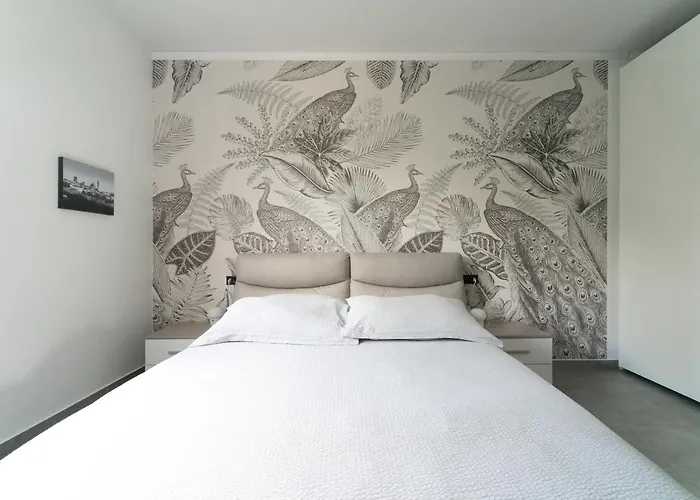 Oasis Luxury - A.c/terrace/2bedrooms 아파트