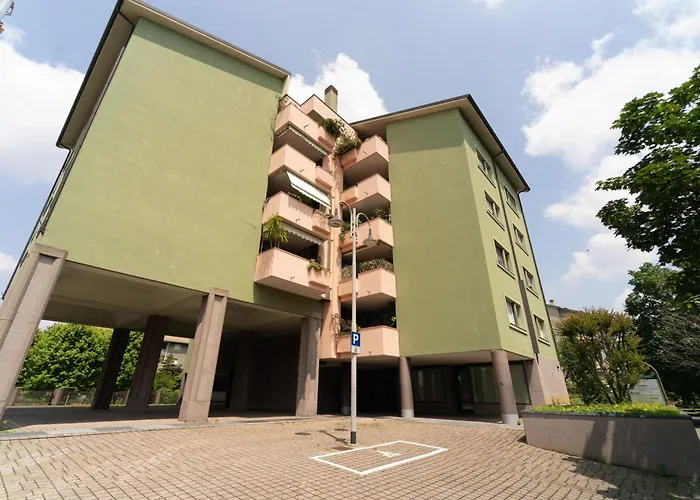 Oasis Luxury - A.c/terrace/2bedrooms * 베르가모